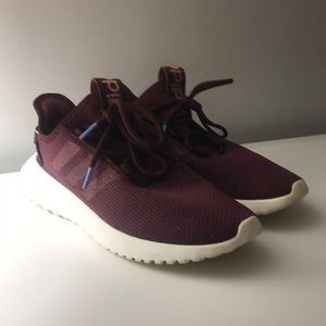 LAST CHANCE Maroon adidas shoes